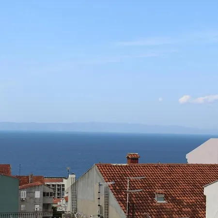 Apartment Niks Makarska